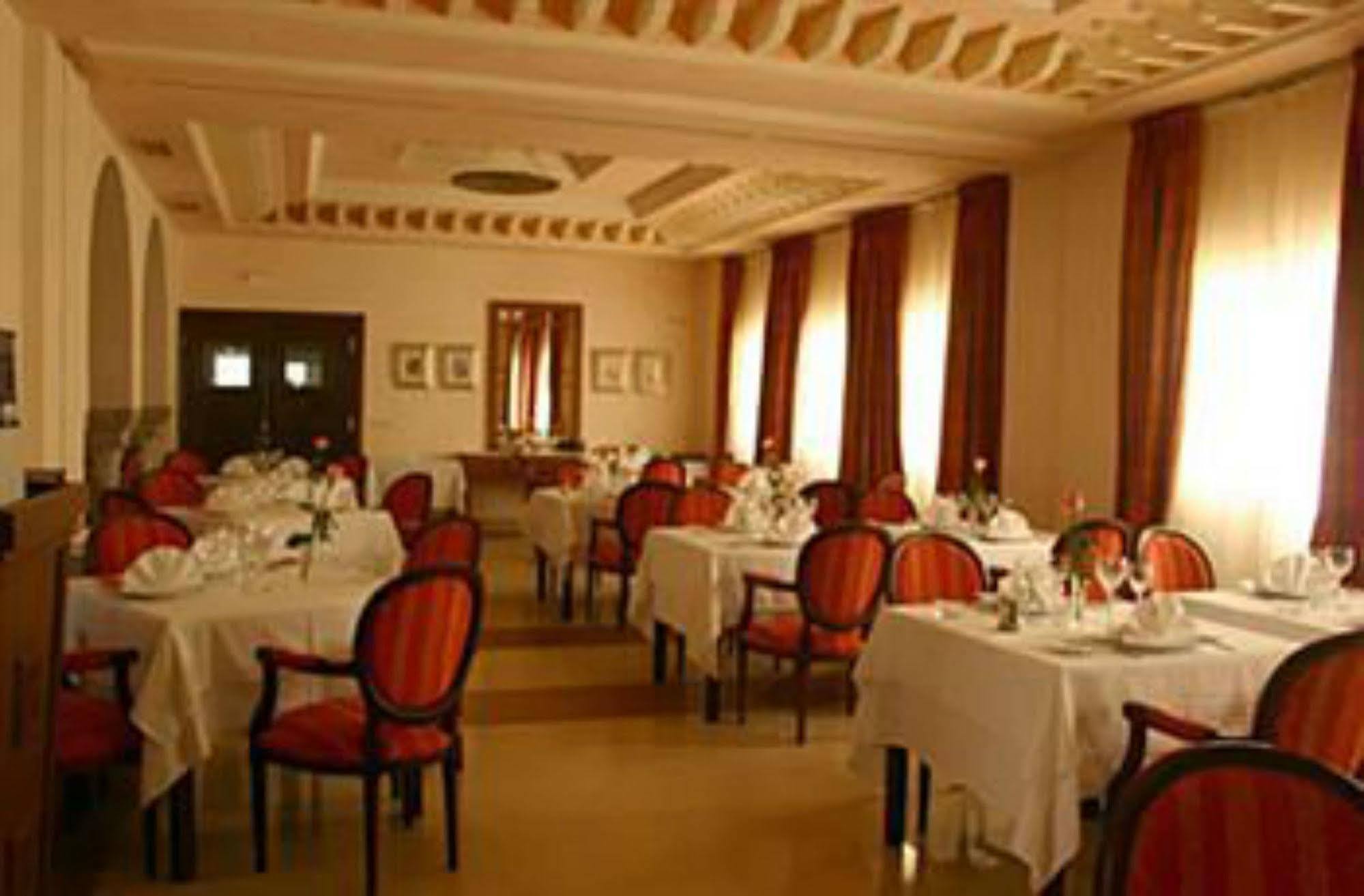 Hotel Borj Dhiafa Gobernación de Gobernación de Sfax Exterior foto