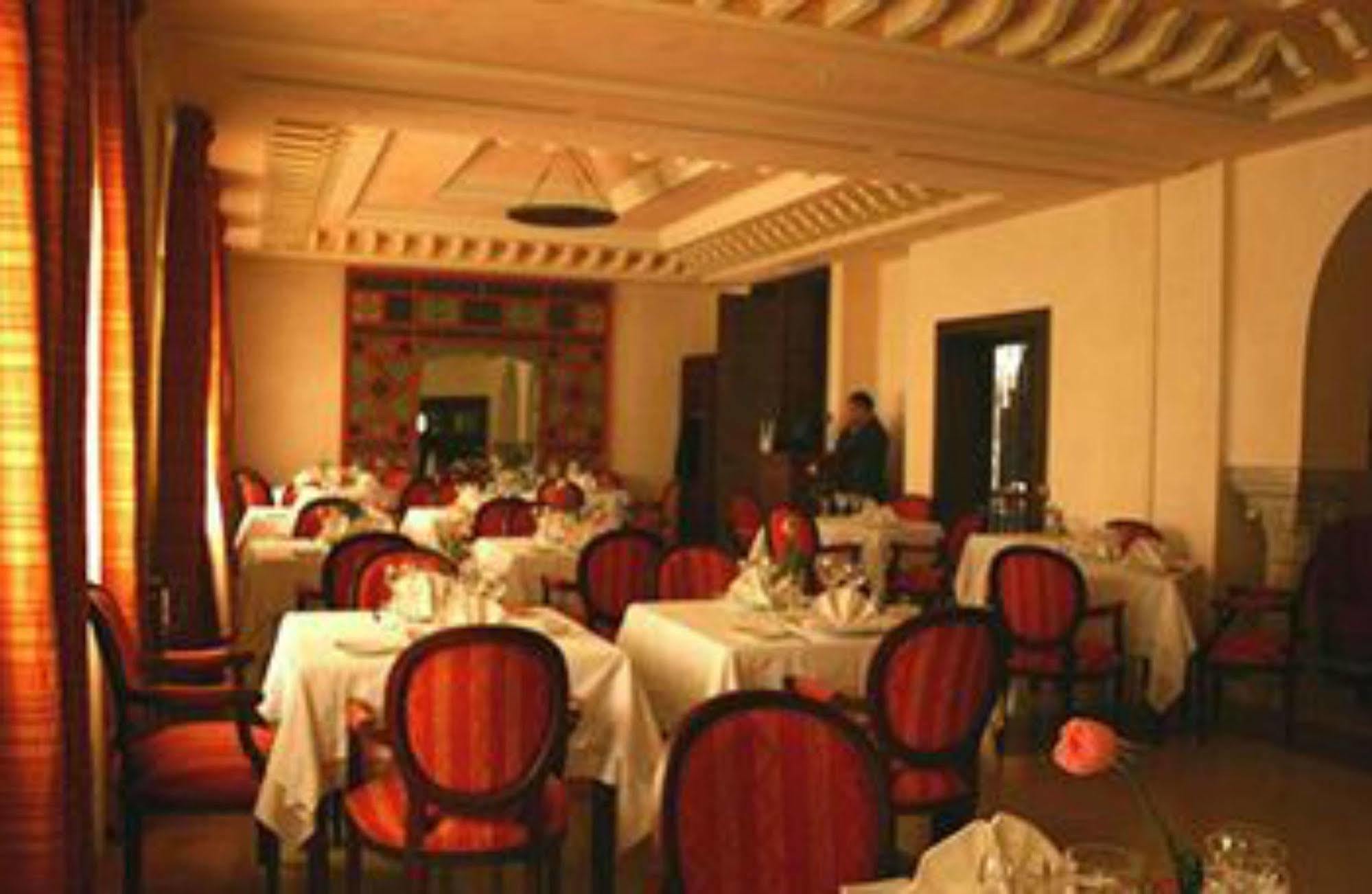 Hotel Borj Dhiafa Gobernación de Gobernación de Sfax Exterior foto